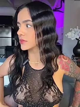 im_susanne from StripChat is Freechat