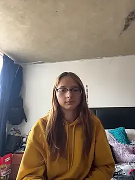 imariahot — Fingering + show boobs