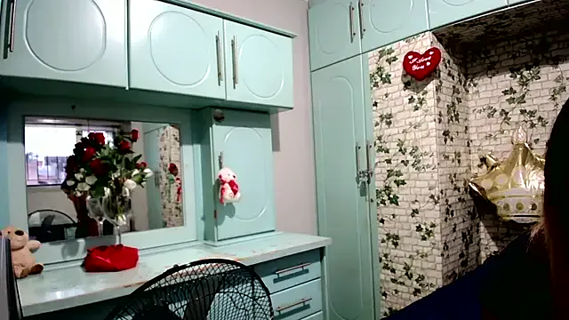 Indian_diamond — LET ME BLOW YA MIND.....