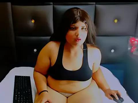 IndianFoxyXXX from StripChat is Freechat