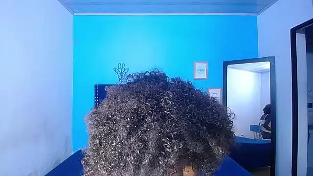 innocent_sexybaby from StripChat is Freechat