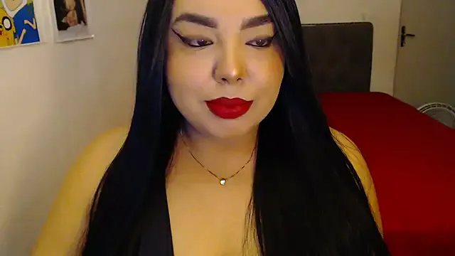 Internacionalist7 — Date me :)