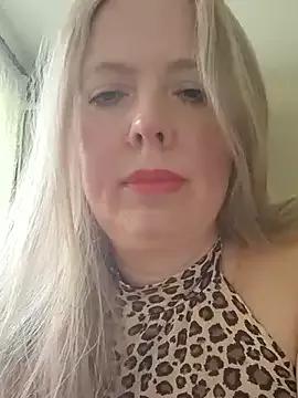 Irina3718 from StripChat is Freechat