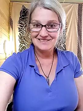irinamaux from StripChat