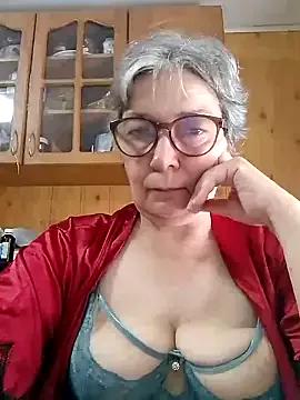 Try our girls live displays and explore the company of endless strippers, with beautiful physiques, vibrating toys and more.