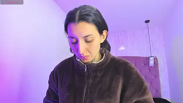 Iris__77 — Freechat on StripChat