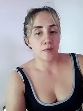 Isabel23zr — Tetas