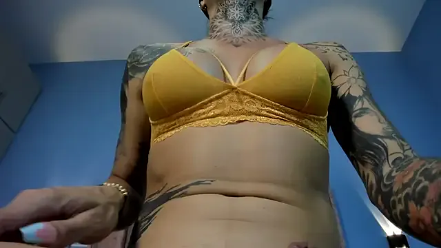 Avatar of isabela-nix