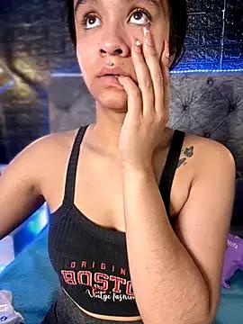 Try our girls live displays and explore the company of endless strippers, with beautiful physiques, vibrating toys and more.