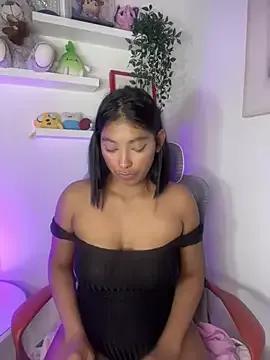 Try our girls live displays and explore the company of endless strippers, with beautiful physiques, vibrating toys and more.