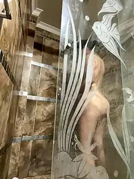 Try our girls live displays and explore the company of endless strippers, with beautiful physiques, vibrating toys and more.