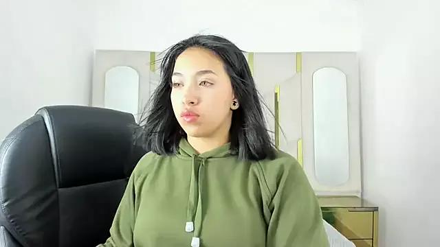 IsabellRodriguez18 from StripChat is Freechat
