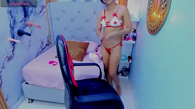 Isisleroy1 — montar torso