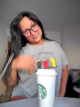 ItsmeDannax from StripChat is Freechat