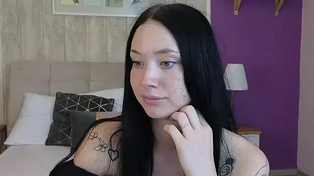 Ivanna__Rose from StripChat is Freechat