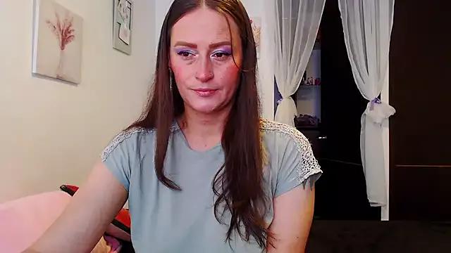 Photos of JadeHiilton from StripChat is Freechat
