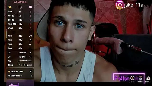 jake_beach from StripChat is Freechat