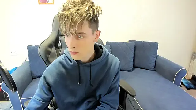 James_Mills — Cum show