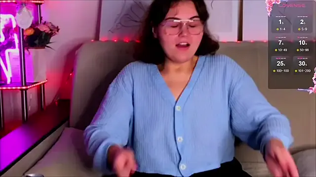 Avatar of Jane_Curvyy