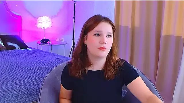 Try our girls live displays and explore the company of endless strippers, with beautiful physiques, vibrating toys and more.