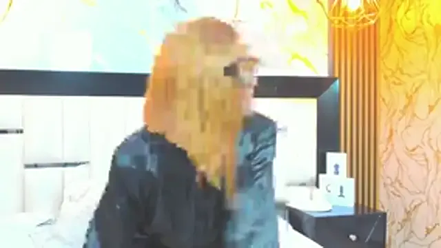 JanneCooper — suck fingers