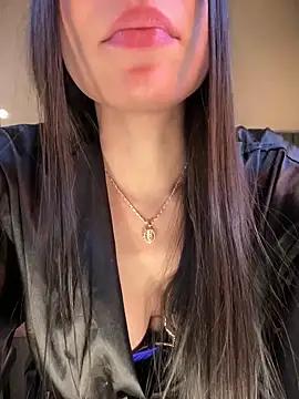 Try our girls live displays and explore the company of endless strippers, with beautiful physiques, vibrating toys and more.