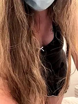 Try our girls live displays and explore the company of endless strippers, with beautiful physiques, vibrating toys and more.