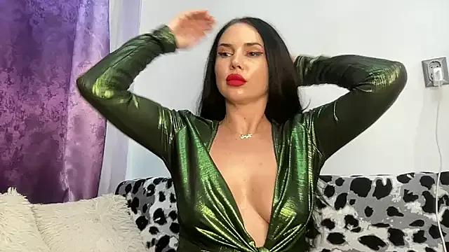 Try our girls live displays and explore the company of endless strippers, with beautiful physiques, vibrating toys and more.