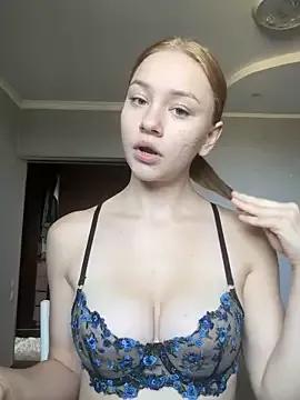 JennaOluretn from StripChat is Freechat