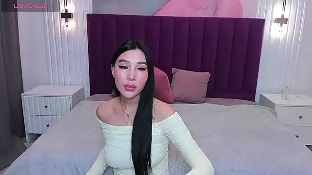 Jennifer_Munoz from StripChat is Freechat