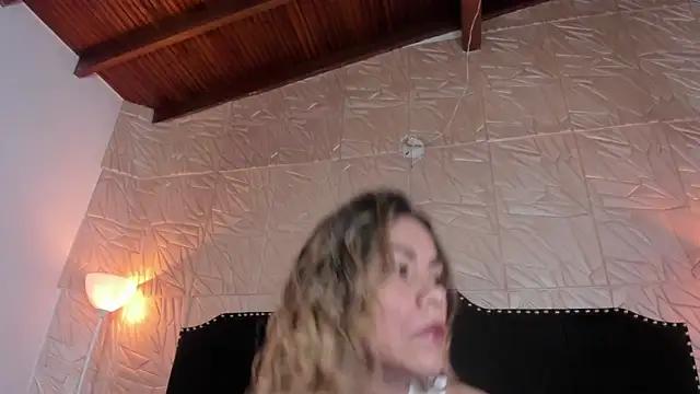JennyRouse01 from StripChat