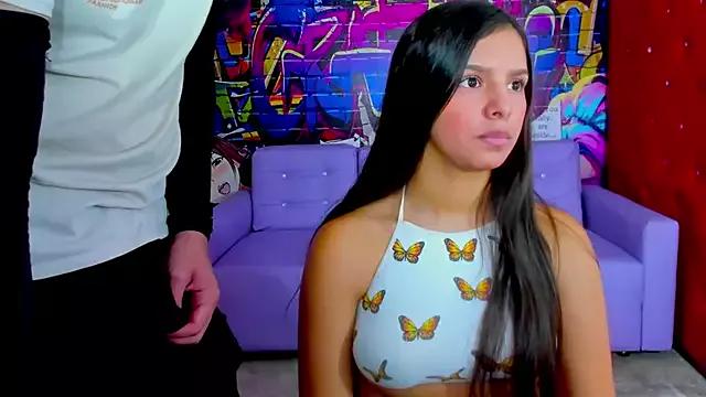 Try our girls live displays and explore the company of endless strippers, with beautiful physiques, vibrating toys and more.