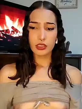 Try our girls live displays and explore the company of endless strippers, with beautiful physiques, vibrating toys and more.