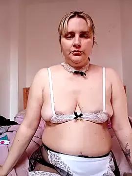 Try our girls live displays and explore the company of endless strippers, with beautiful physiques, vibrating toys and more.