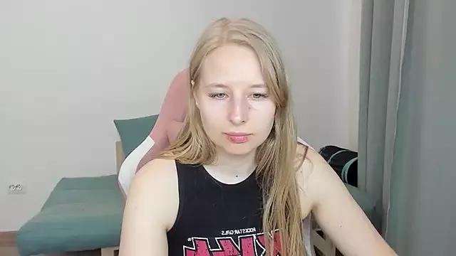 Jessy_Ginger from StripChat is Freechat