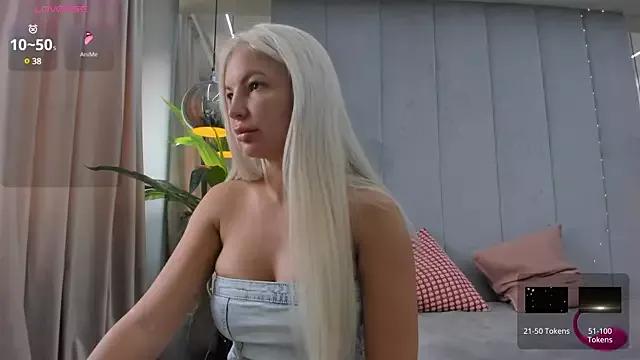 Jessy_Jo from StripChat is Freechat