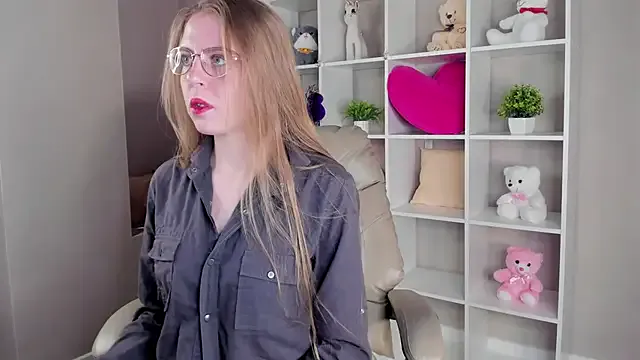 Joann_Shermann — sucking finger with moans