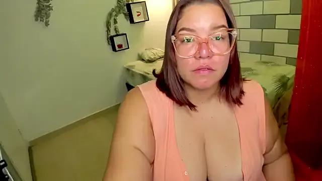 Johana_bbw from StripChat is Freechat