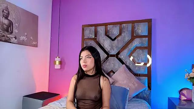 Try our girls live displays and explore the company of endless strippers, with beautiful physiques, vibrating toys and more.