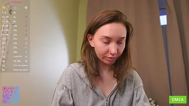 JohnetteConstine — lifty my top and pinch nipples