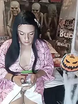 JOSSYANNE from StripChat is Freechat