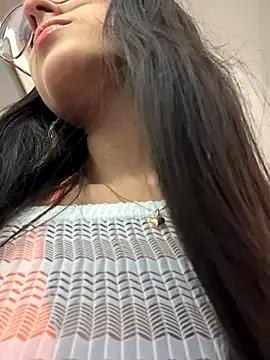 Juanita-Diaz from StripChat is Freechat