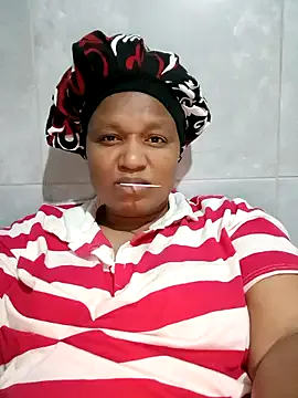 Avatar of JUICEYLIPS333