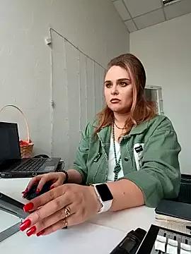 Juicy_PeachLux from StripChat is Freechat