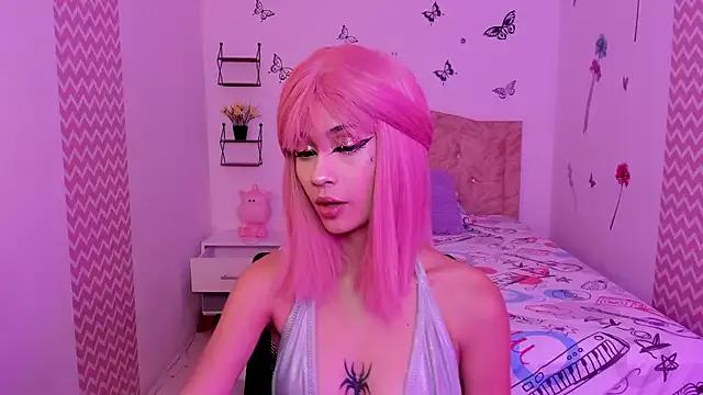 juliana_reynolds from StripChat is Freechat