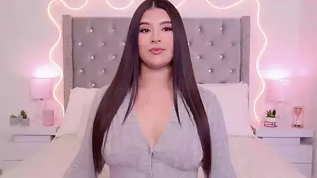 Avatar of JuliaSUMMERS2022