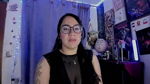 julibella_sweet from StripChat is Freechat