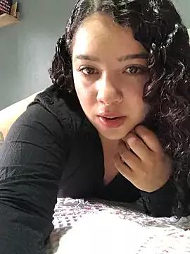 Try our girls live displays and explore the company of endless strippers, with beautiful physiques, vibrating toys and more.