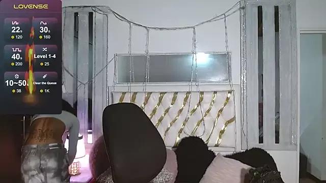 julieta_sweet_ from StripChat is Freechat