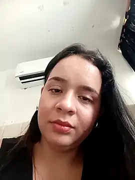 Avatar of Julieth_hot-69